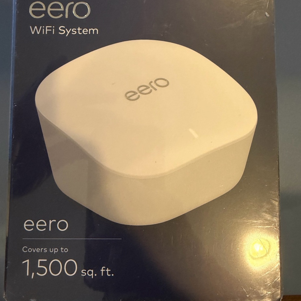 eero Mesh WiFi Router - White